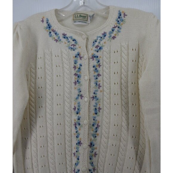 VGT LL Bean Sweater Medium Cream Cardigan Hand Embroidered Cottage - Picture 2 of 10